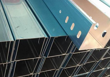 铝合金槽式电缆桥架价格